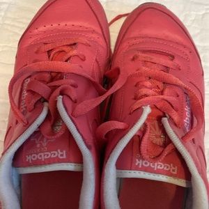 Super cute pink Reeboks in size 8.5